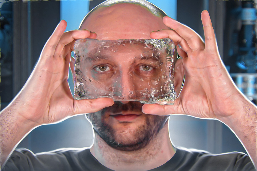 Прозрачный лёд дома